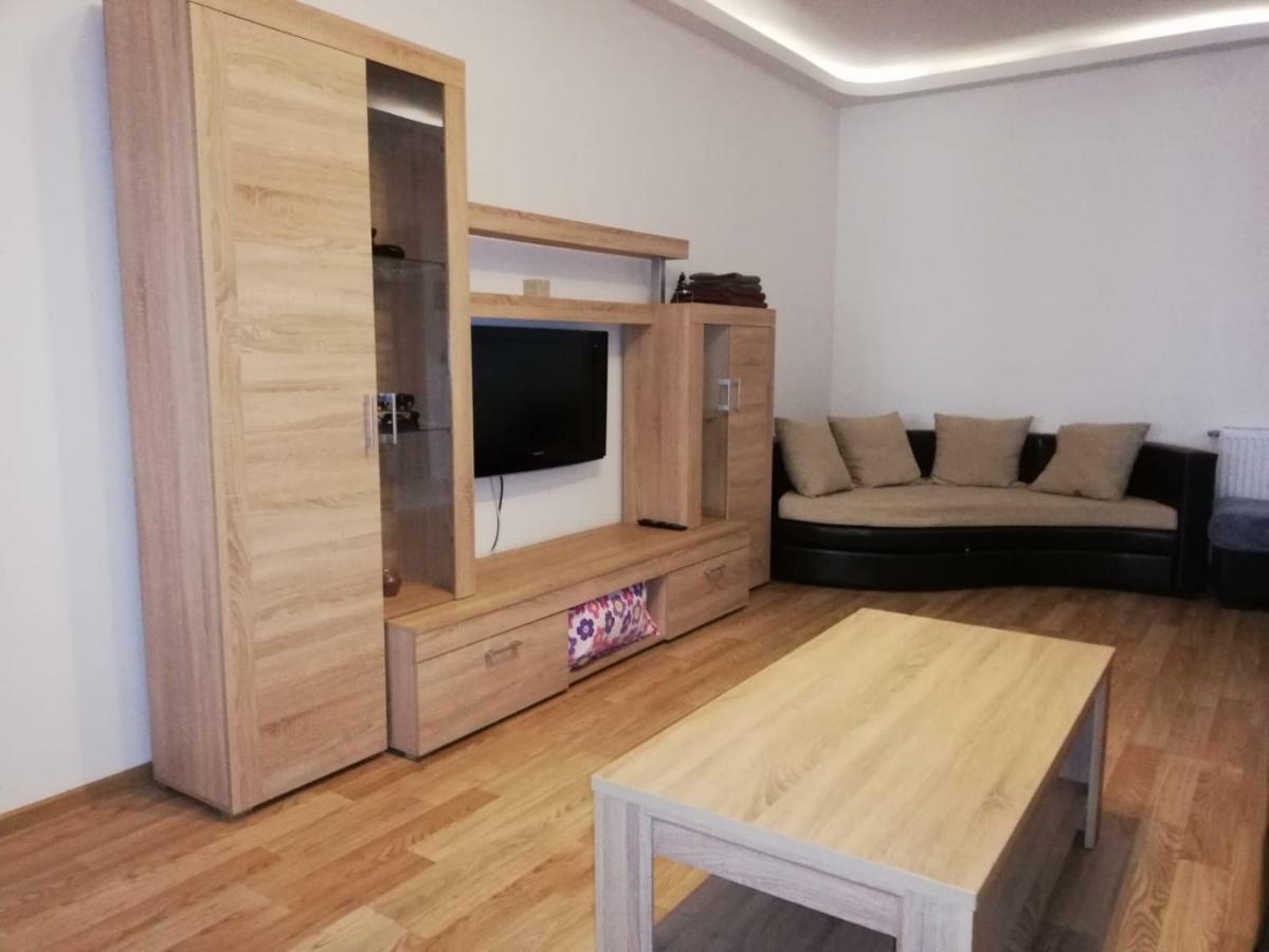 Apartament Coresi Isaran 35 Braszów Zewnętrze zdjęcie